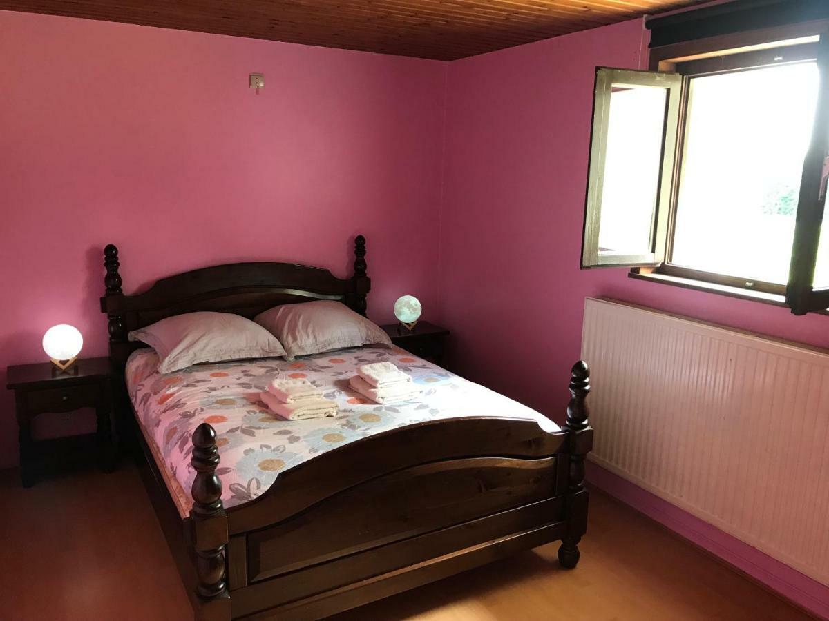 Ferienwohnung La Ferme Des Roses Tournai Exterior foto